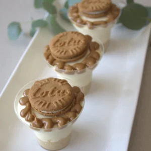 MINI CHEESECAKES: LOTUS BISCOFF (18PCS)